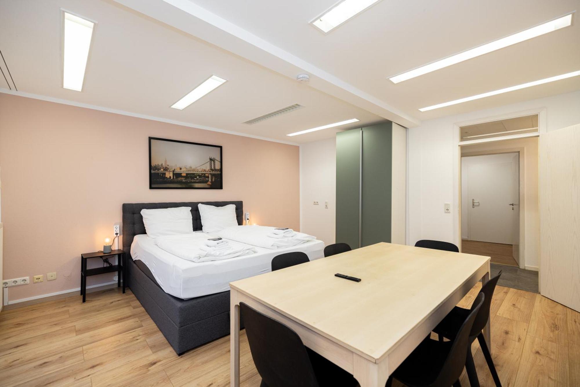 Grosse Ferienwohnung In Der Altstadt Wurtzbourg Extérieur photo